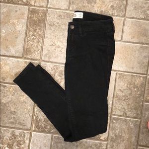 Black Hollister skinny jeans